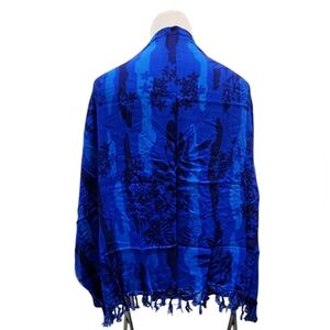 Cabali Hawaiian Oversized Scarf